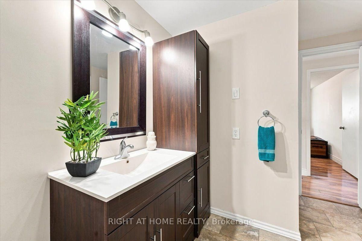 1 Argyle Road • Barrie, ON photo 15