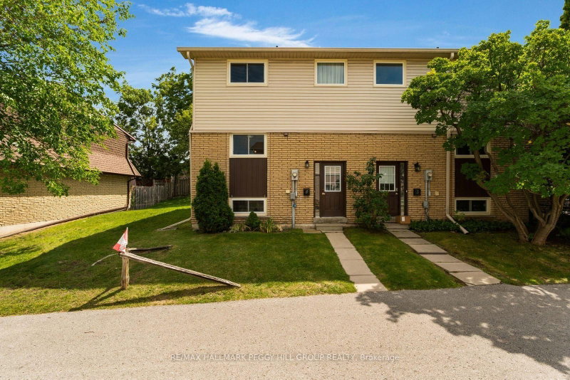 4 - 233 Innisfil Street