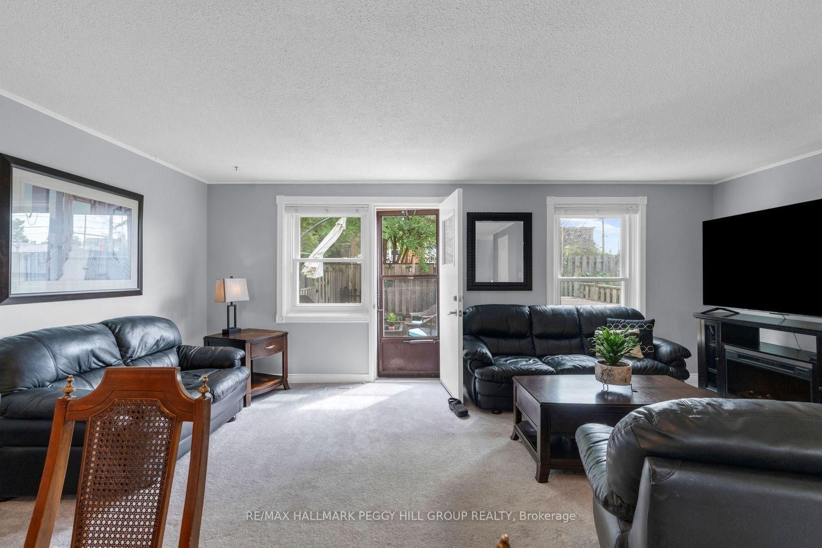 233 Innisfil Street • #4 • Barrie, ON photo 5