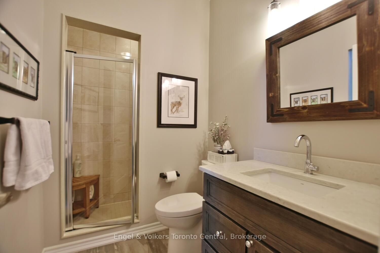 18 Robbie Way • Collingwood, ON photo 10
