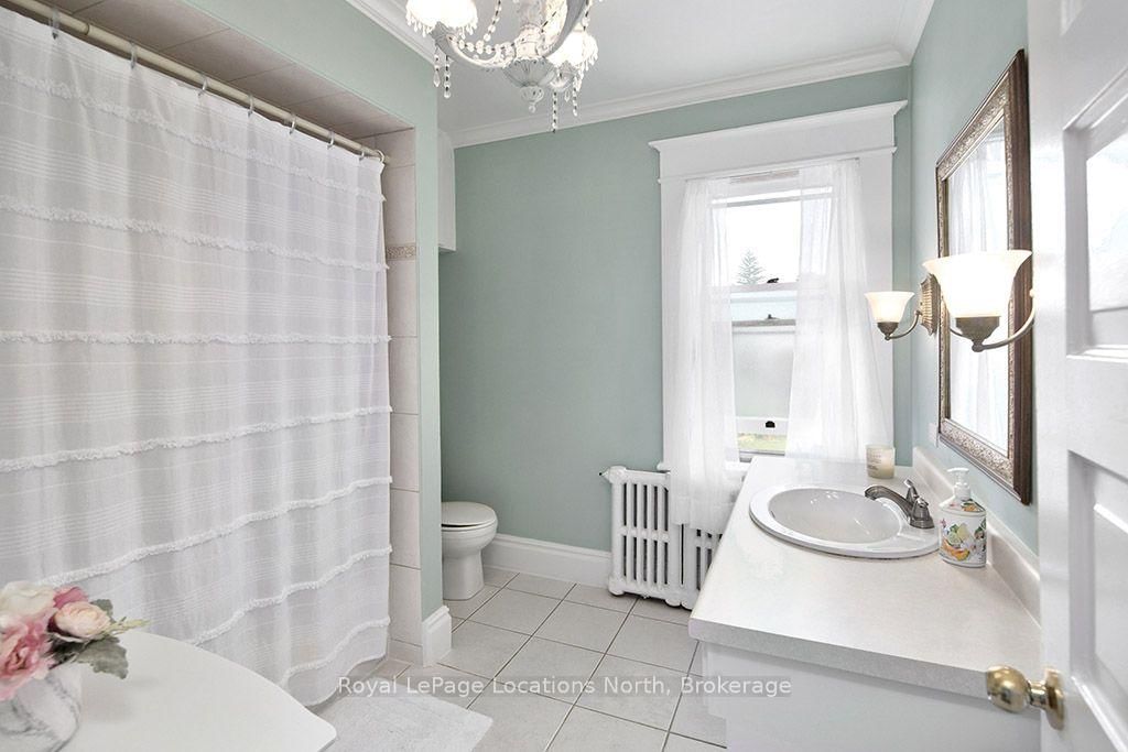 309 Beech Street • Collingwood, ON photo 33