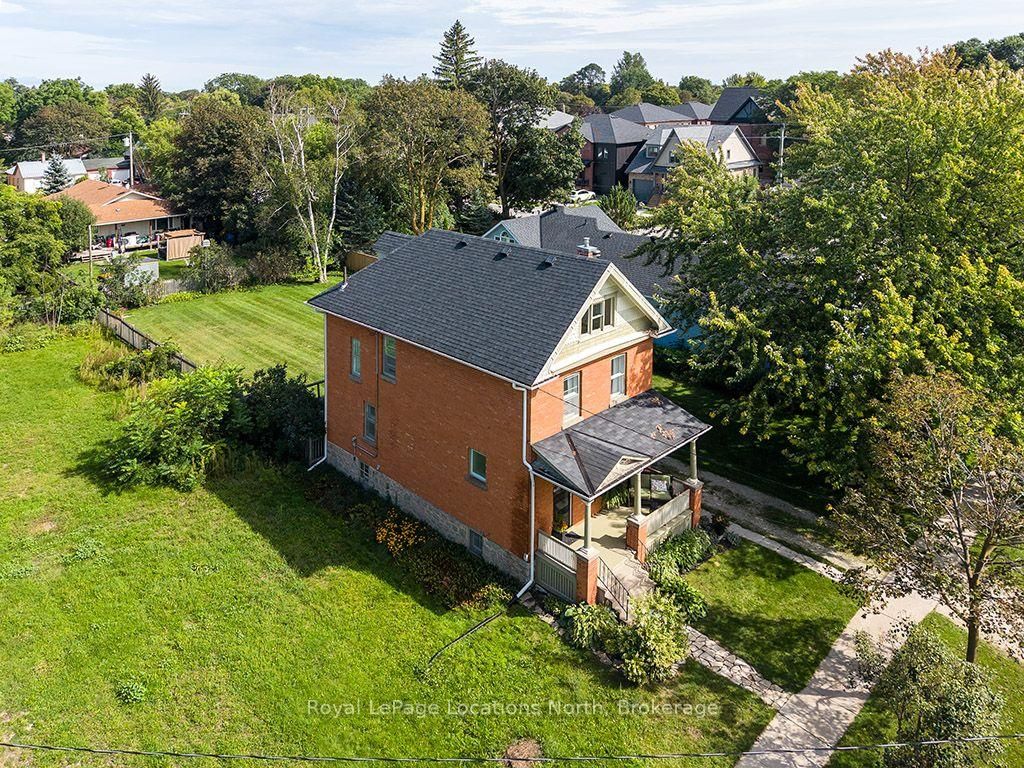 309 Beech Street • Collingwood, ON photo 37