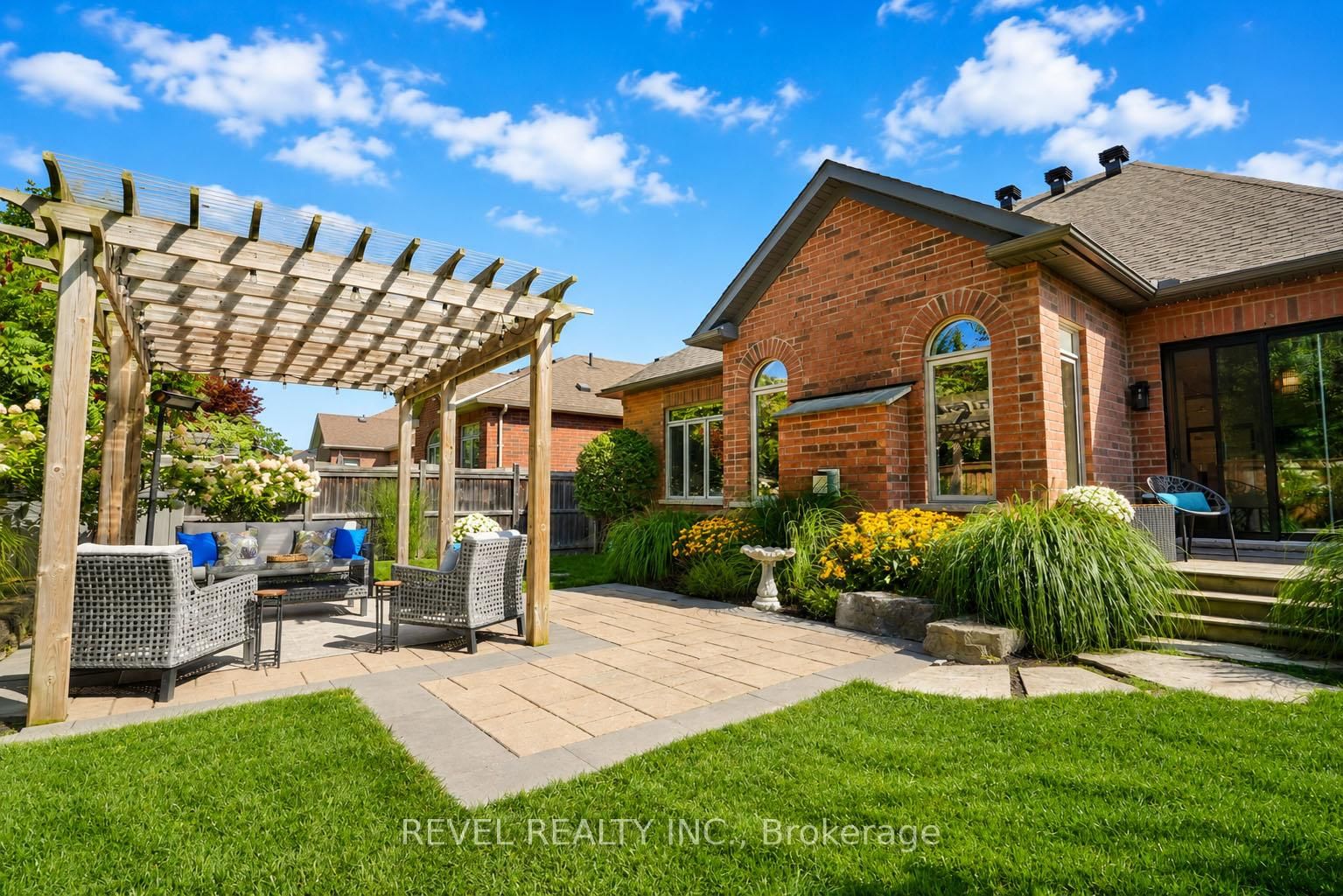 36 Turner Drive • Barrie, ON photo 27