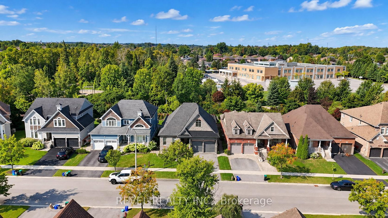 36 Turner Drive • Barrie, ON photo 32