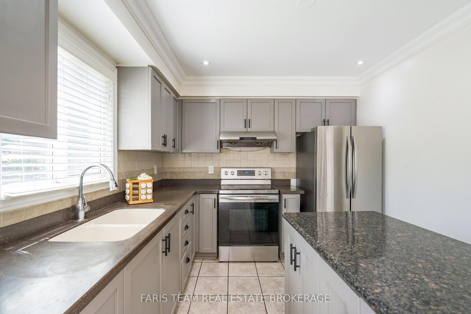 503 Grove Street E • Barrie, ON photo 6