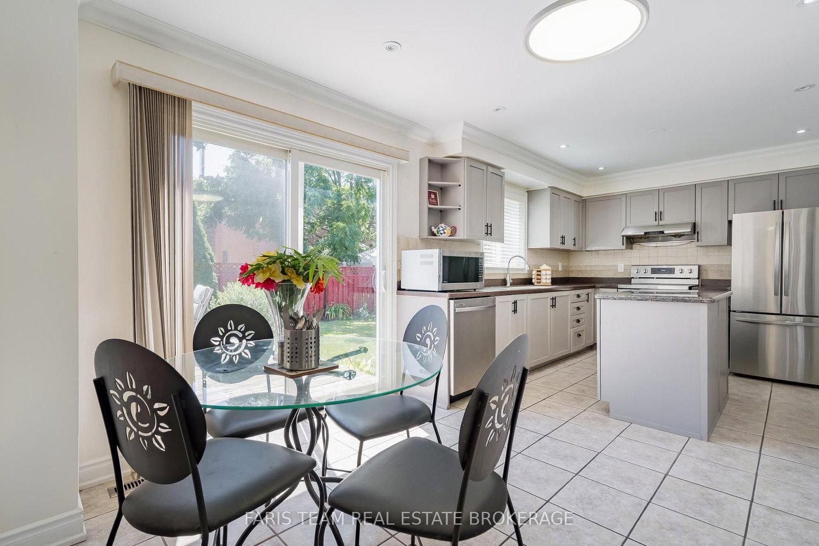 503 Grove Street E • Barrie, ON photo 9