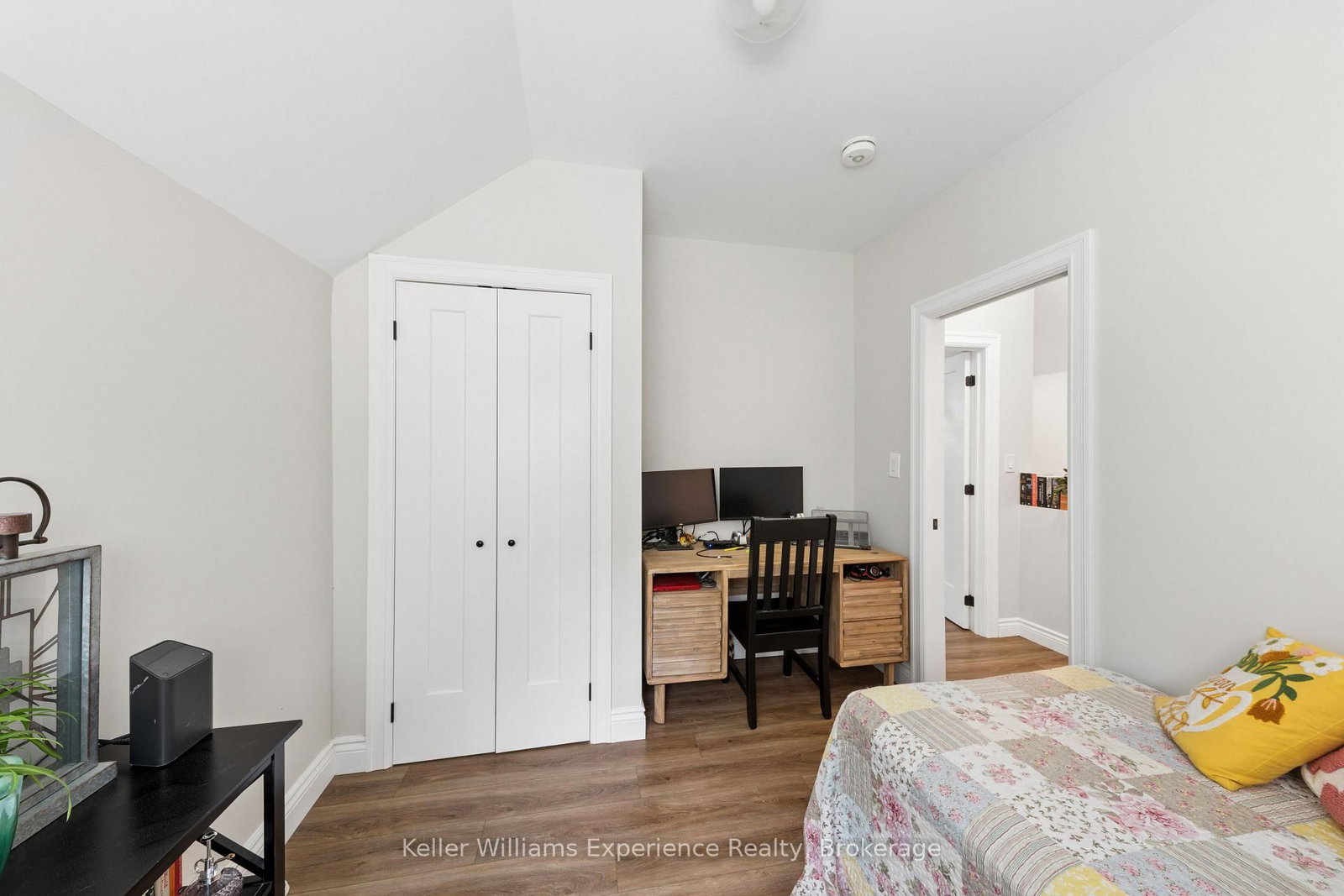 344 Second Street • Midland, ON photo 14