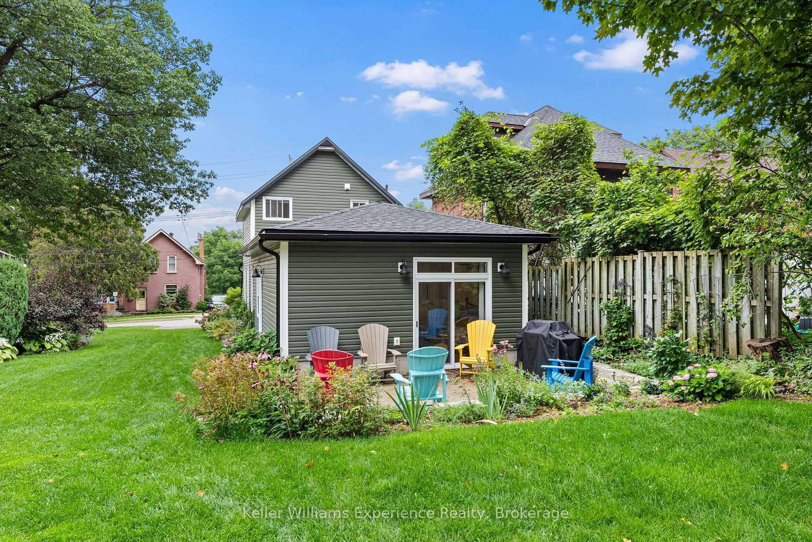 344 Second Street • Midland, ON photo 18