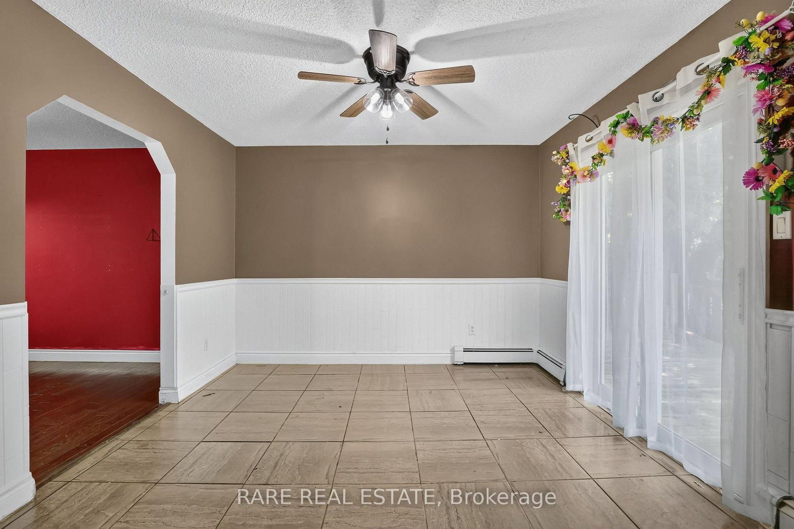 14 Pineway Court • Clearview, ON photo 14