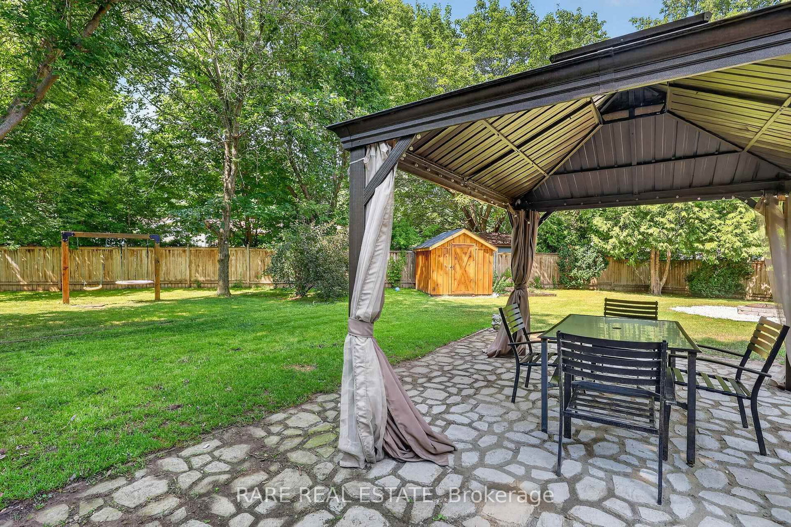 14 Pineway Court • Clearview, ON photo 39