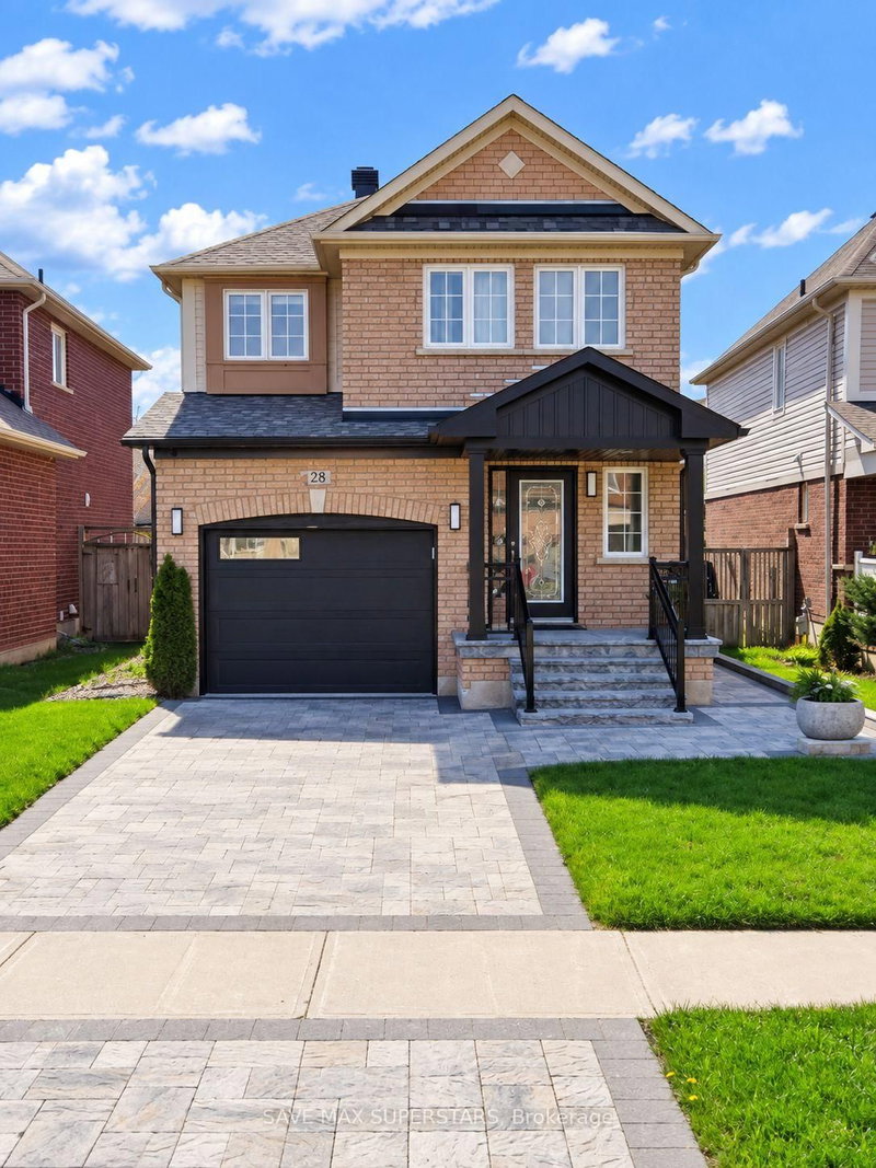 28 Versailles Crescent