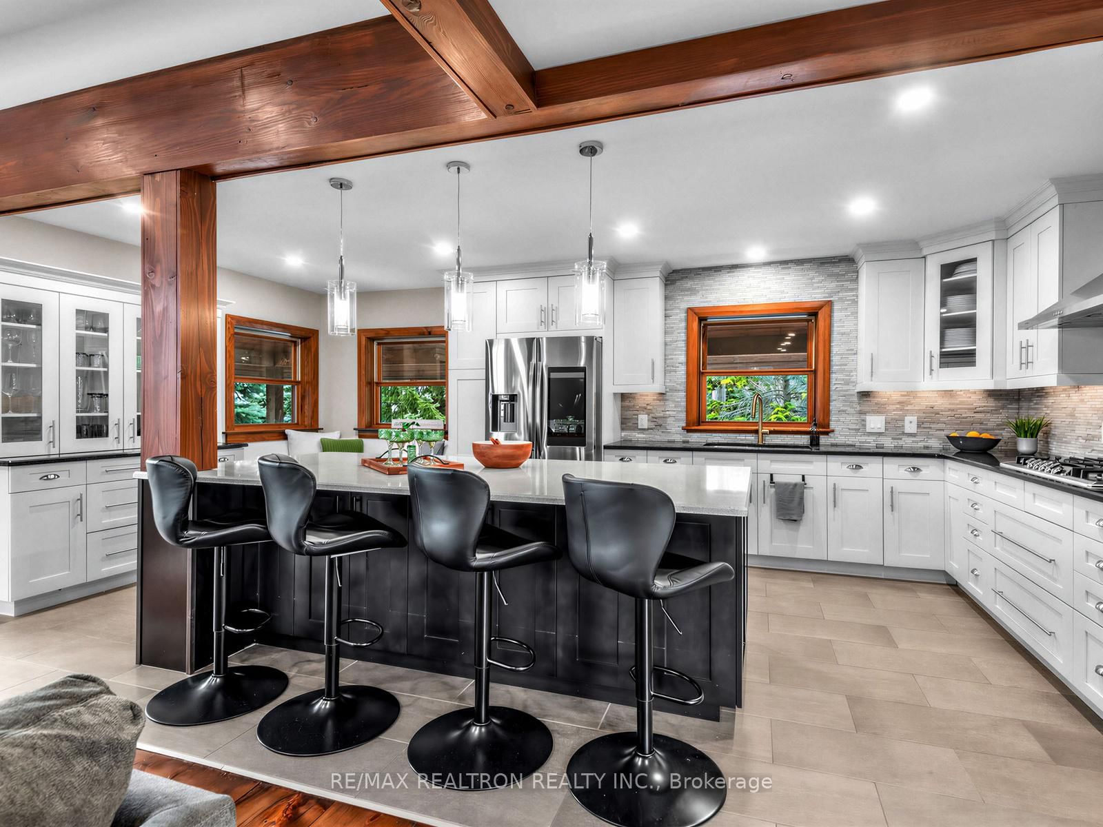 49 Gray Lane • Barrie, ON photo 12