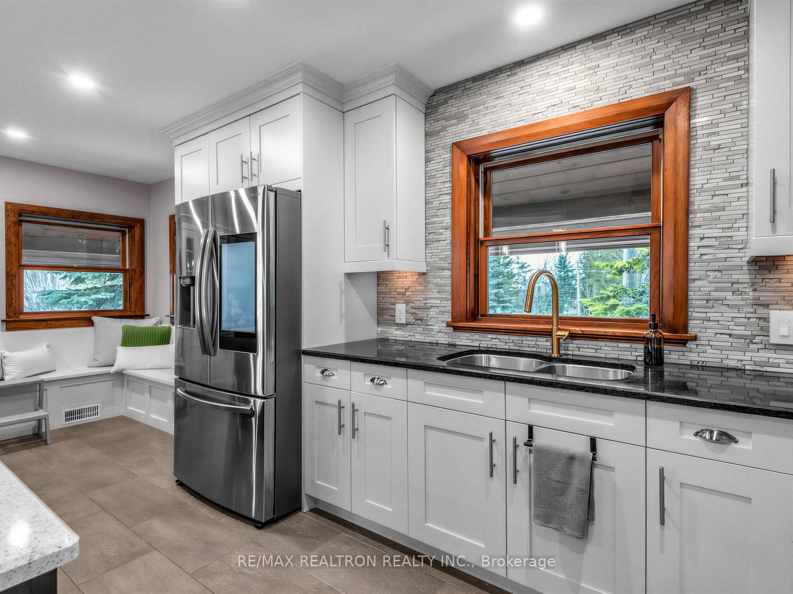 49 Gray Lane • Barrie, ON photo 18