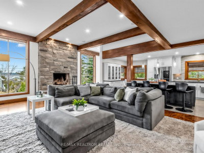 49 Gray Lane • Barrie, ON photo 4