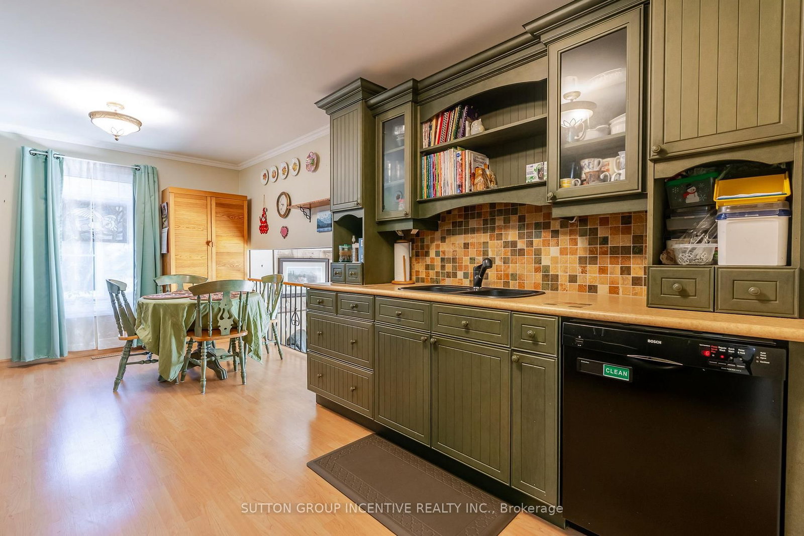 39 Carol Road • Barrie, ON photo 13