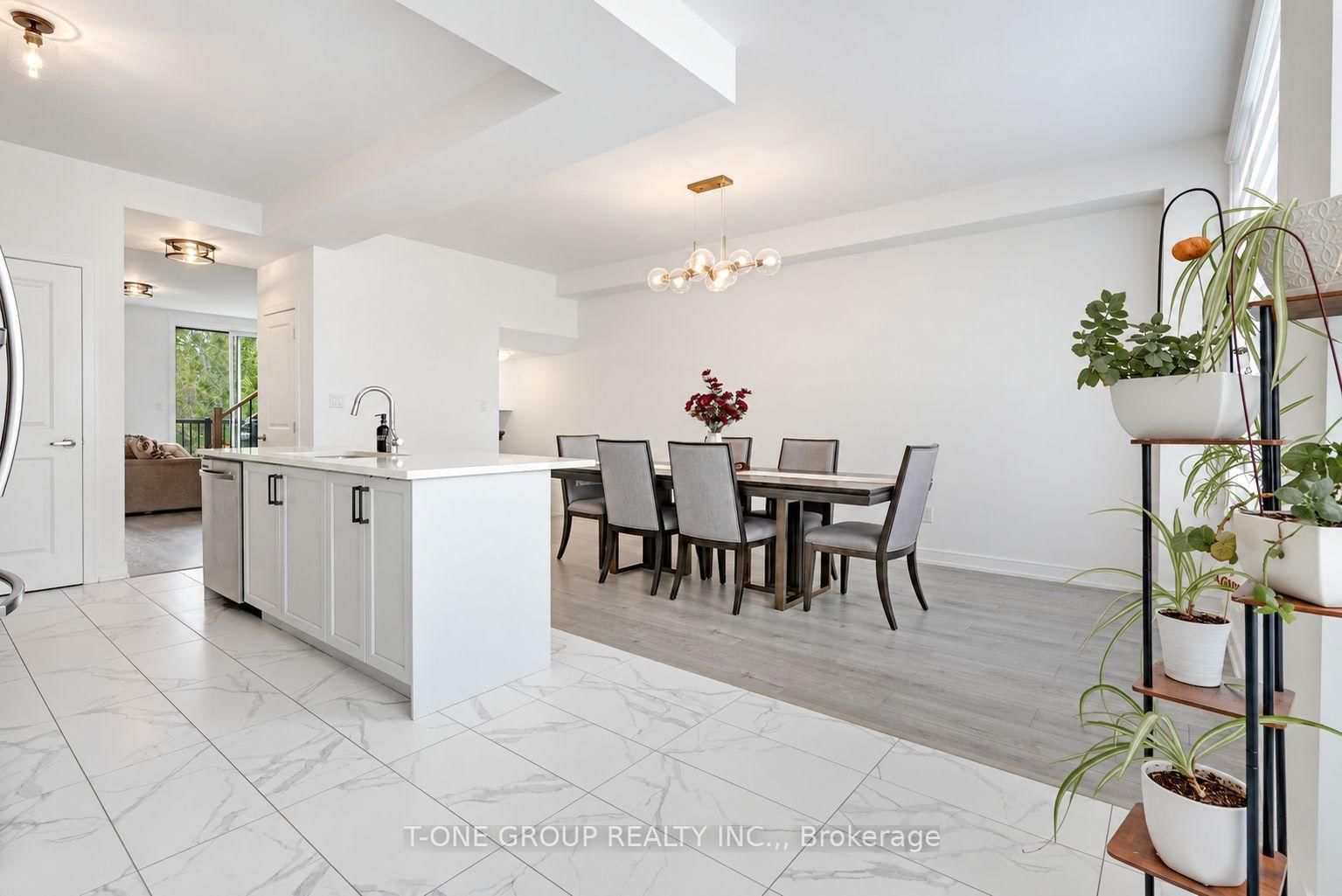 148 Blue Forest Crescent • Barrie, ON photo 21