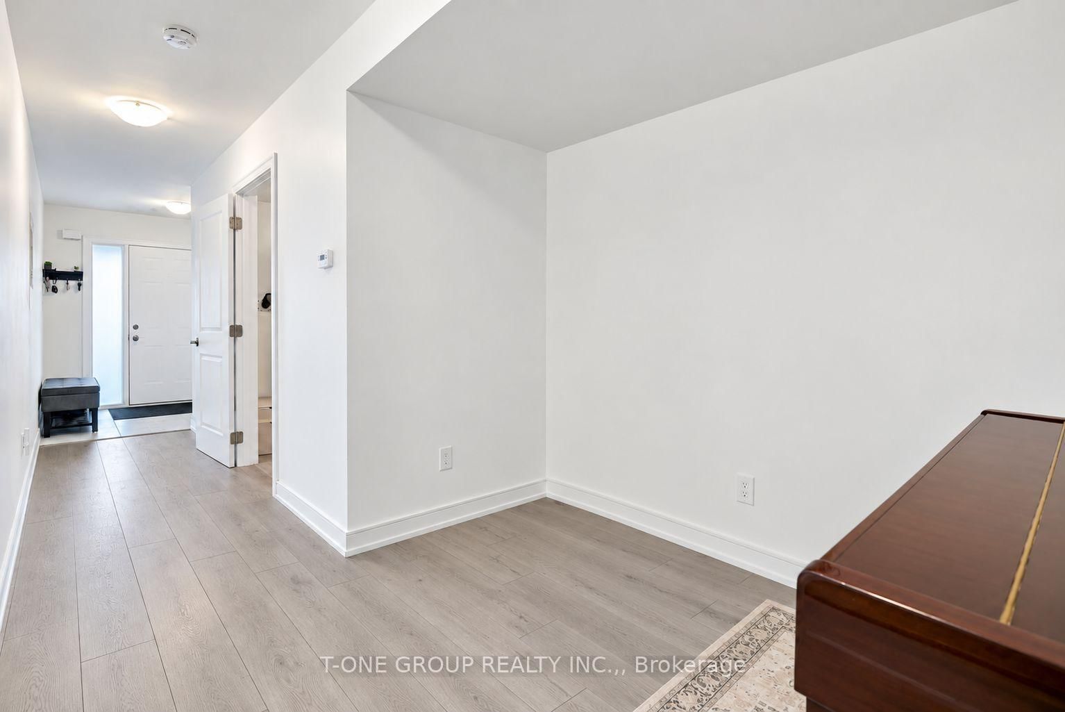 148 Blue Forest Crescent • Barrie, ON photo 6