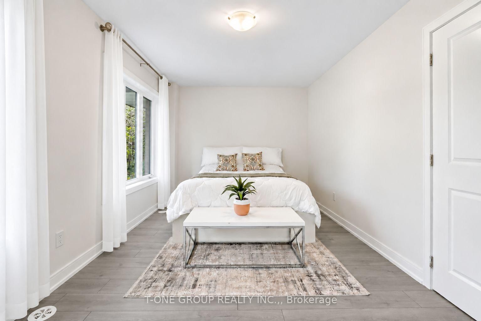 148 Blue Forest Crescent • Barrie, ON photo 8