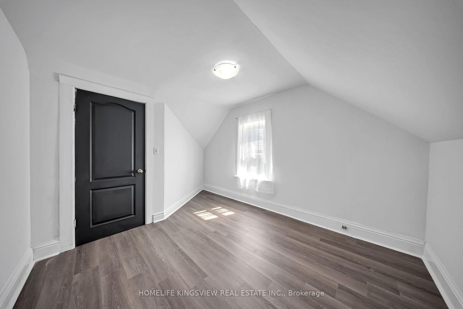 506 West Street S • Orillia, ON photo 19