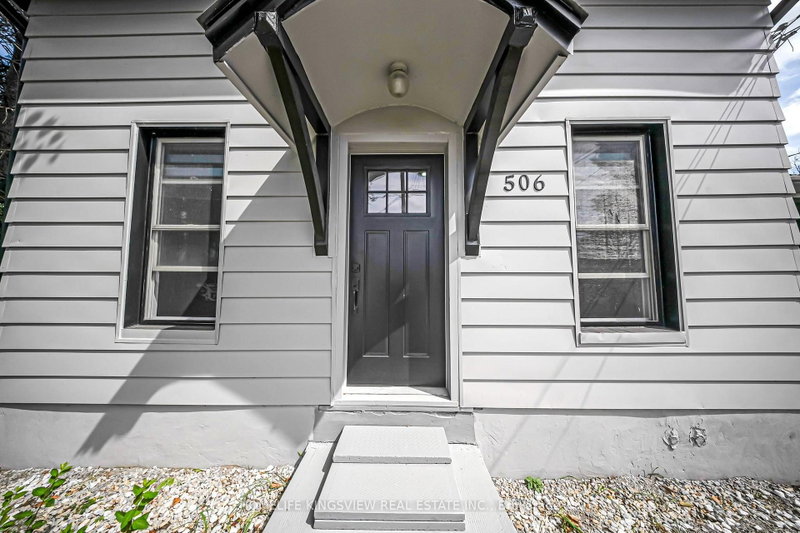506 West Street S