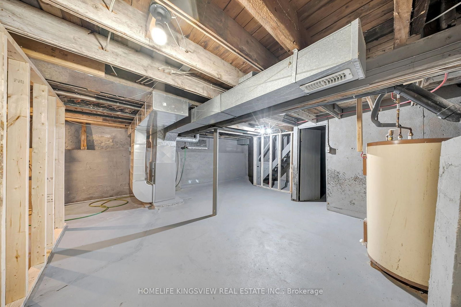 506 West Street S • Orillia, ON photo 24