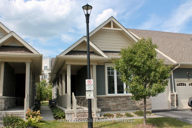 77 KARI Crescent