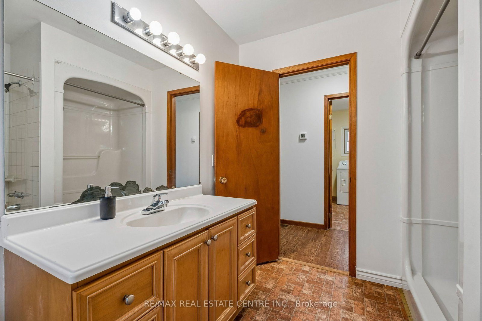 449 Mosley Street • Wasaga Beach, ON photo 21