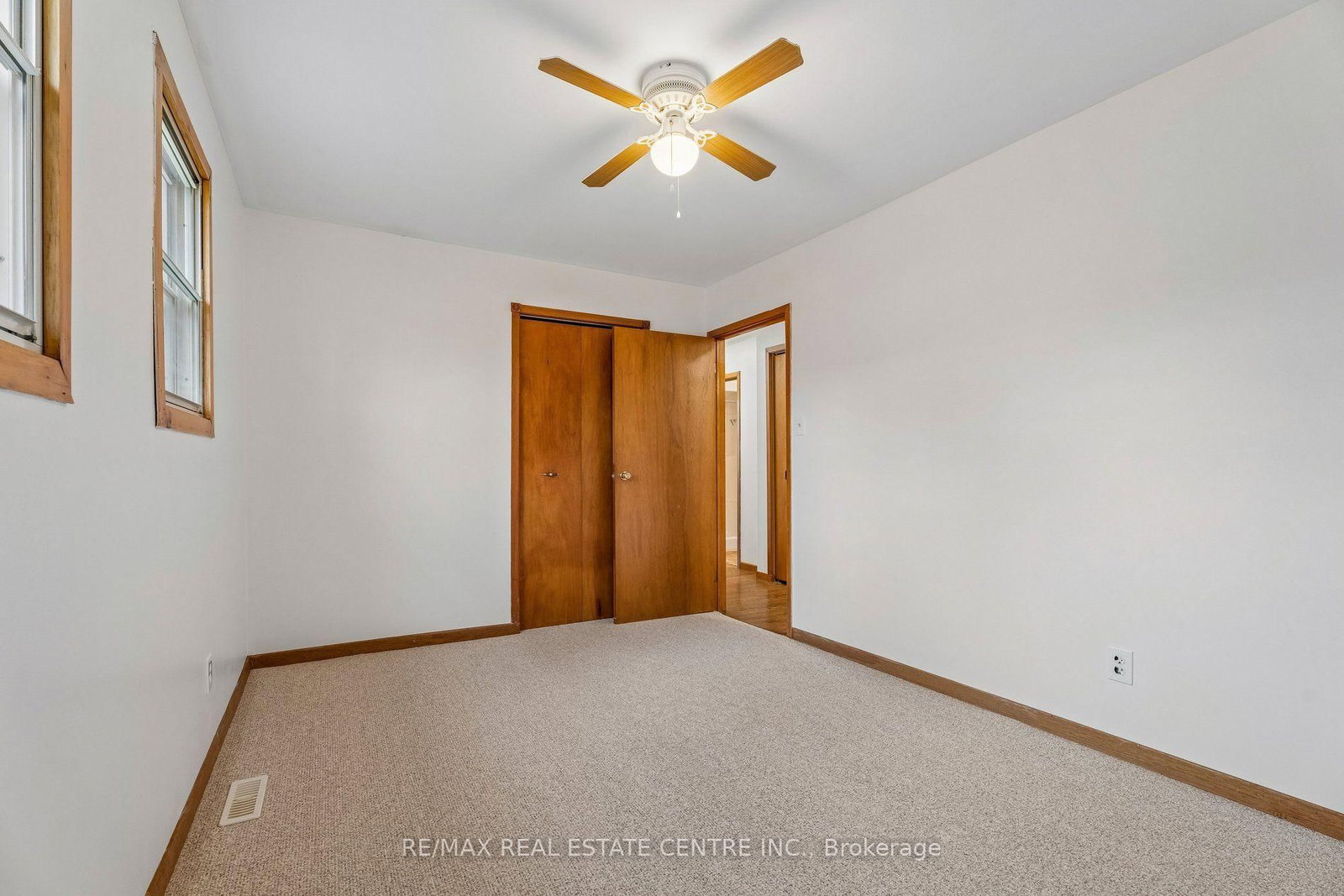 449 Mosley Street • Wasaga Beach, ON photo 27