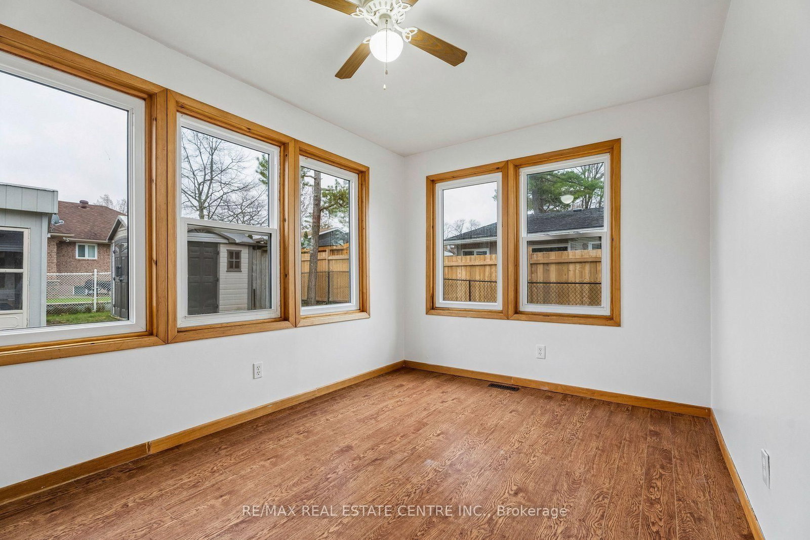 449 Mosley Street • Wasaga Beach, ON photo 35