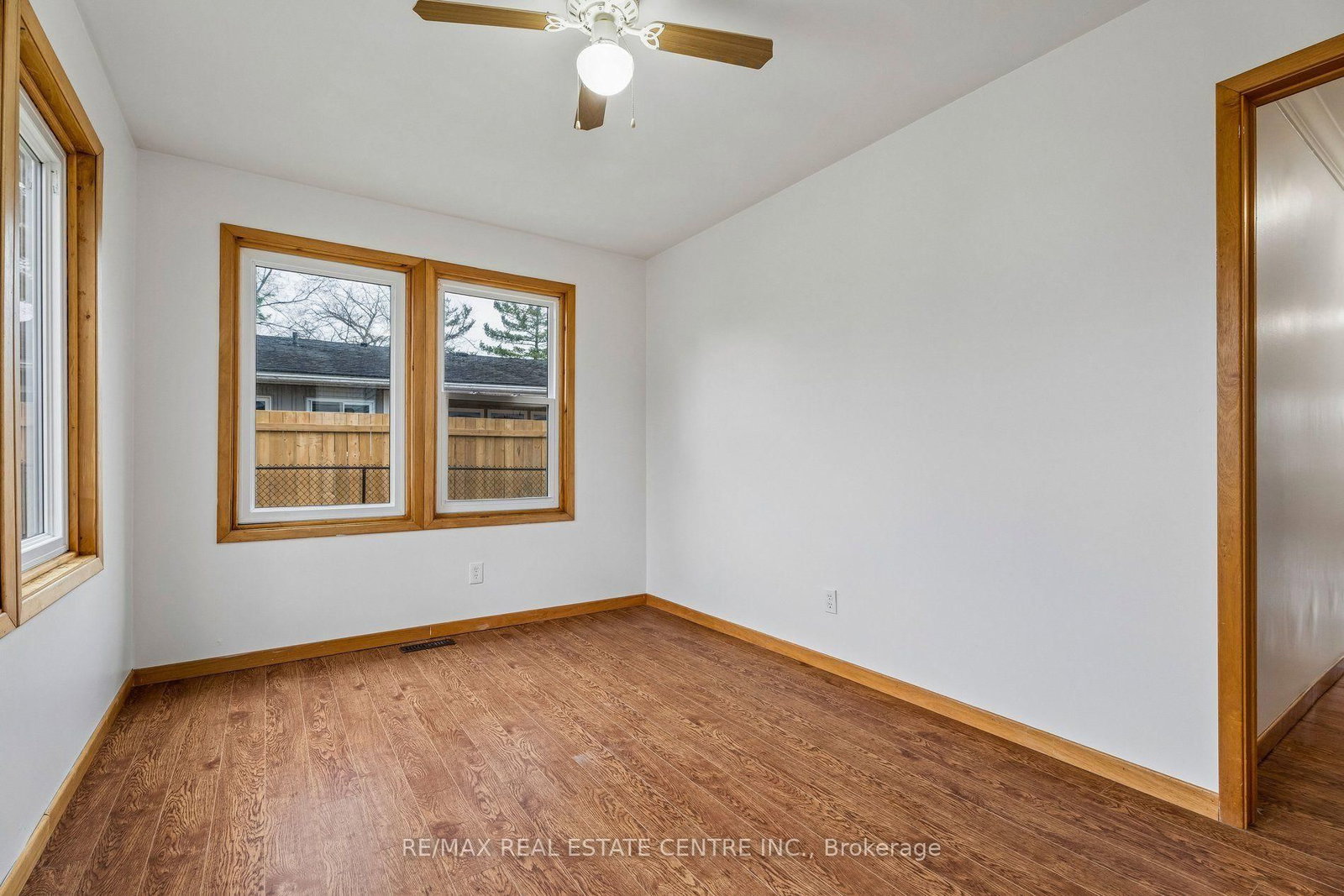 449 Mosley Street • Wasaga Beach, ON photo 37