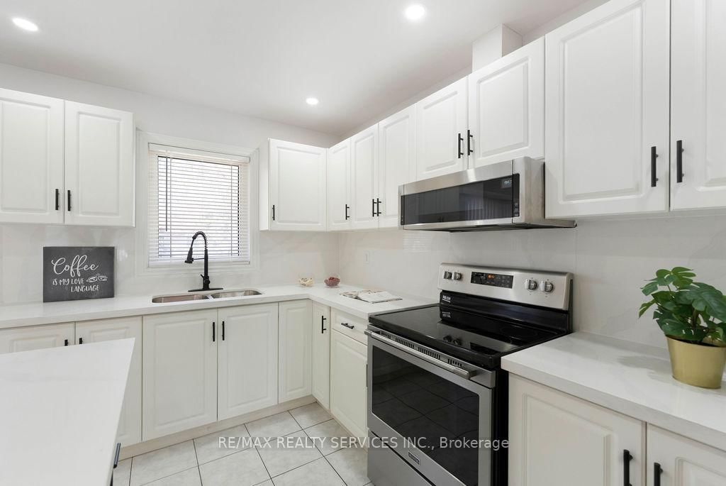 254 Old Mosley Street • Wasaga Beach, ON photo 29