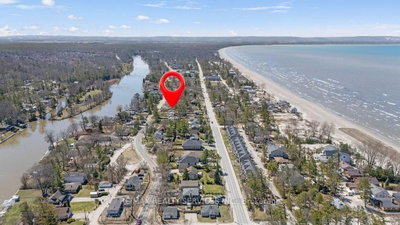 254 Old Mosley Street • Wasaga Beach, ON photo 5