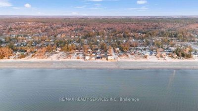 254 Old Mosley Street • Wasaga Beach, ON photo 8