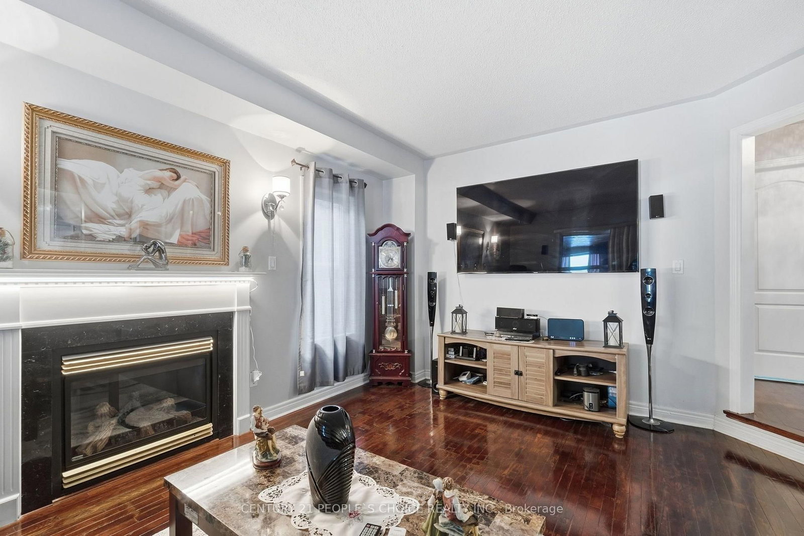 4 IMPERIAL CROWN Lane • Barrie, ON photo 21