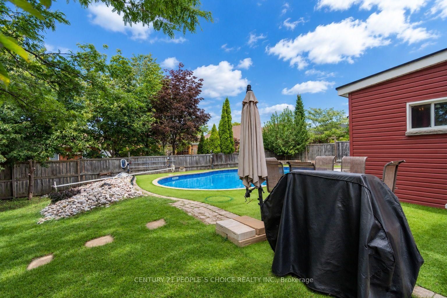 4 IMPERIAL CROWN Lane • Barrie, ON photo 49