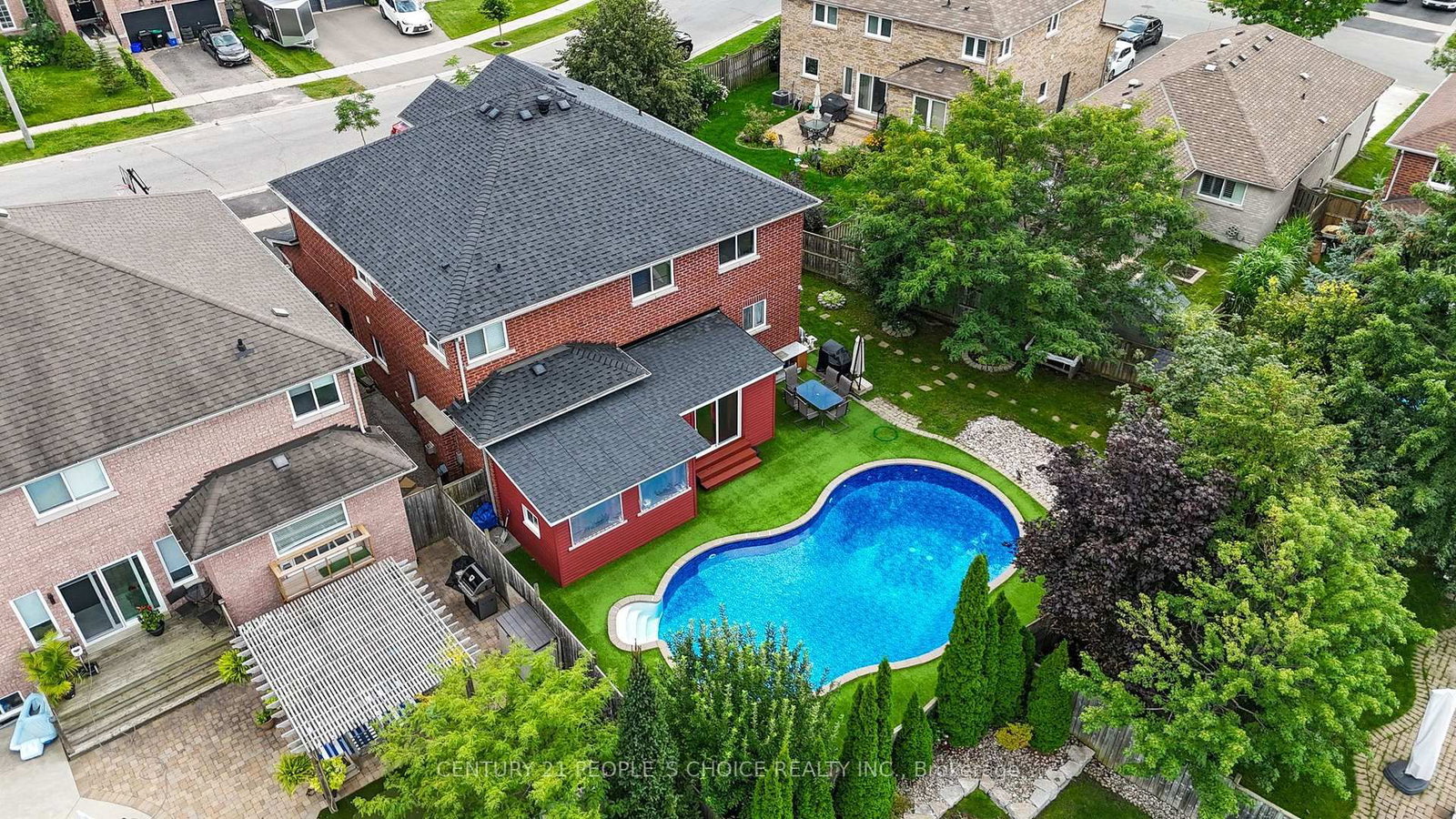 4 IMPERIAL CROWN Lane • Barrie, ON photo 50
