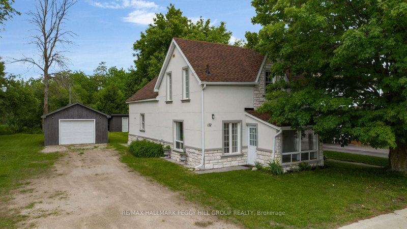 132 Queen Street W