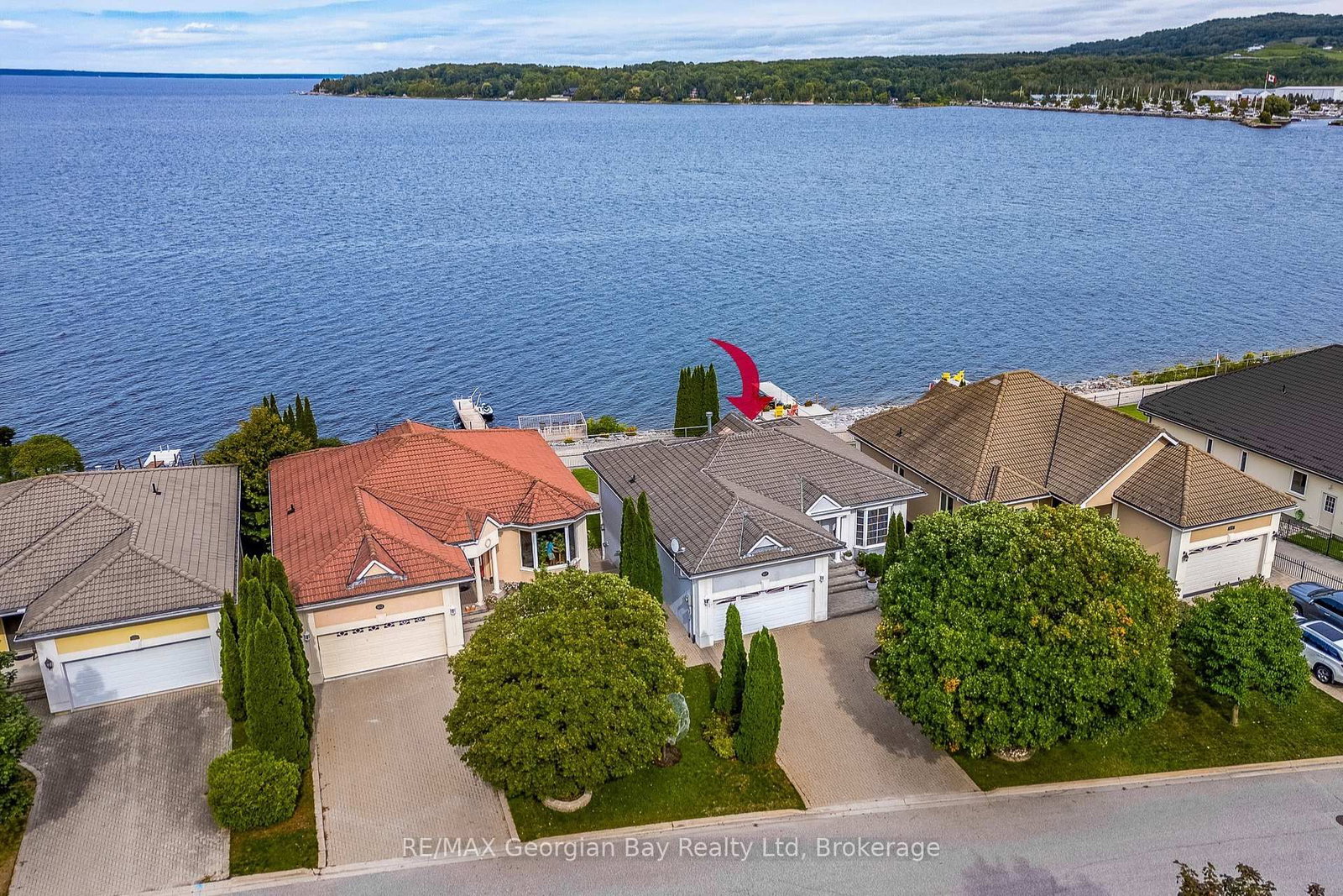 507 Aberdeen Boulevard • Midland, ON photo 6