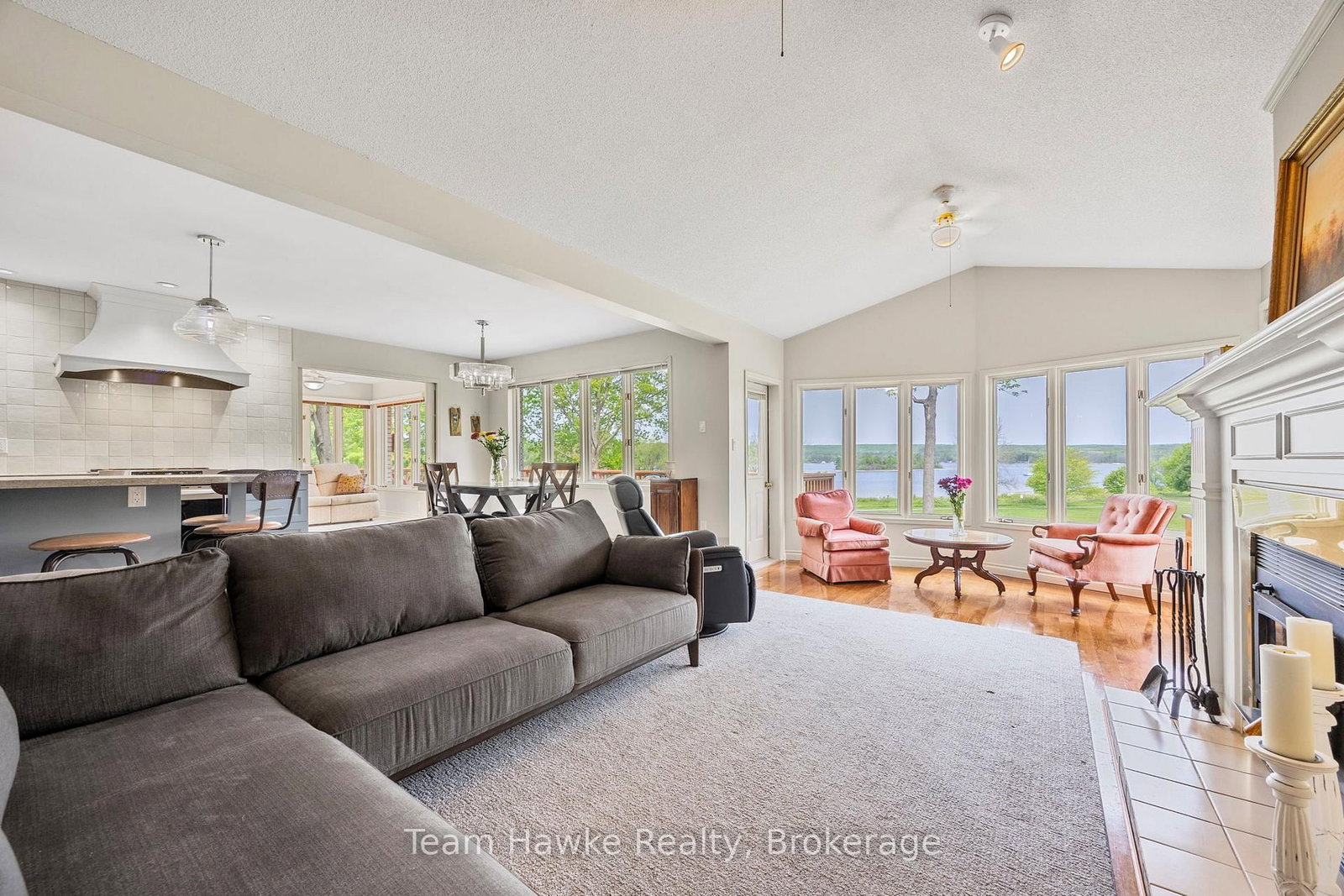 26 Jury Drive • Penetanguishene, ON photo 5