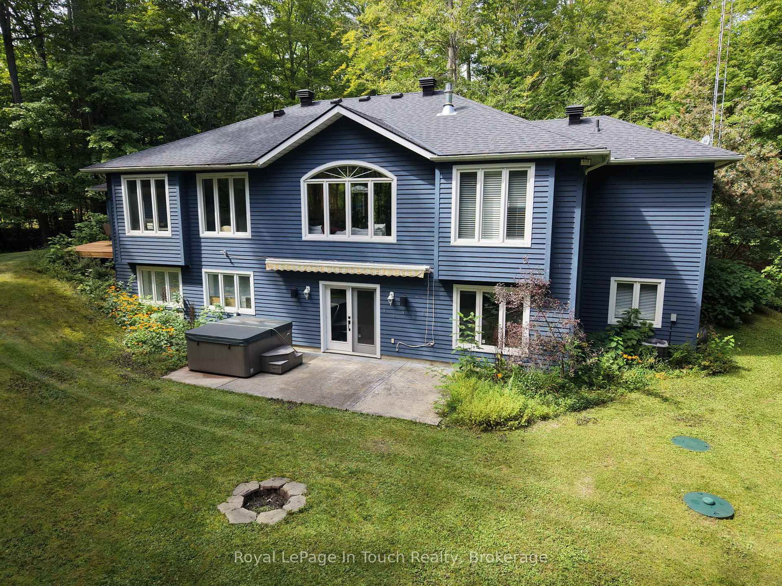 106 Copeland Creek Drive • Tiny, ON photo 5