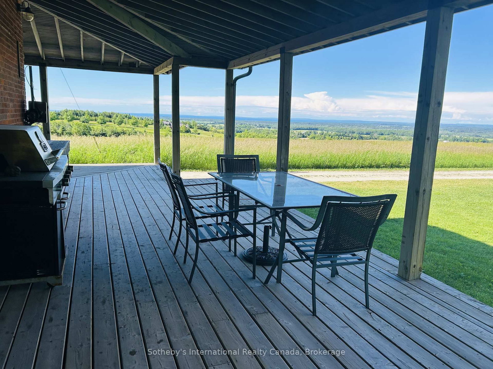 1943 Fairgrounds Road S • Clearview, ON photo 14