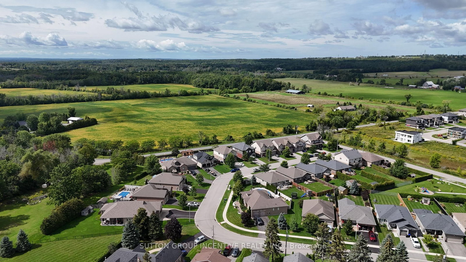 3929 WOOD Avenue • Severn, ON photo 20
