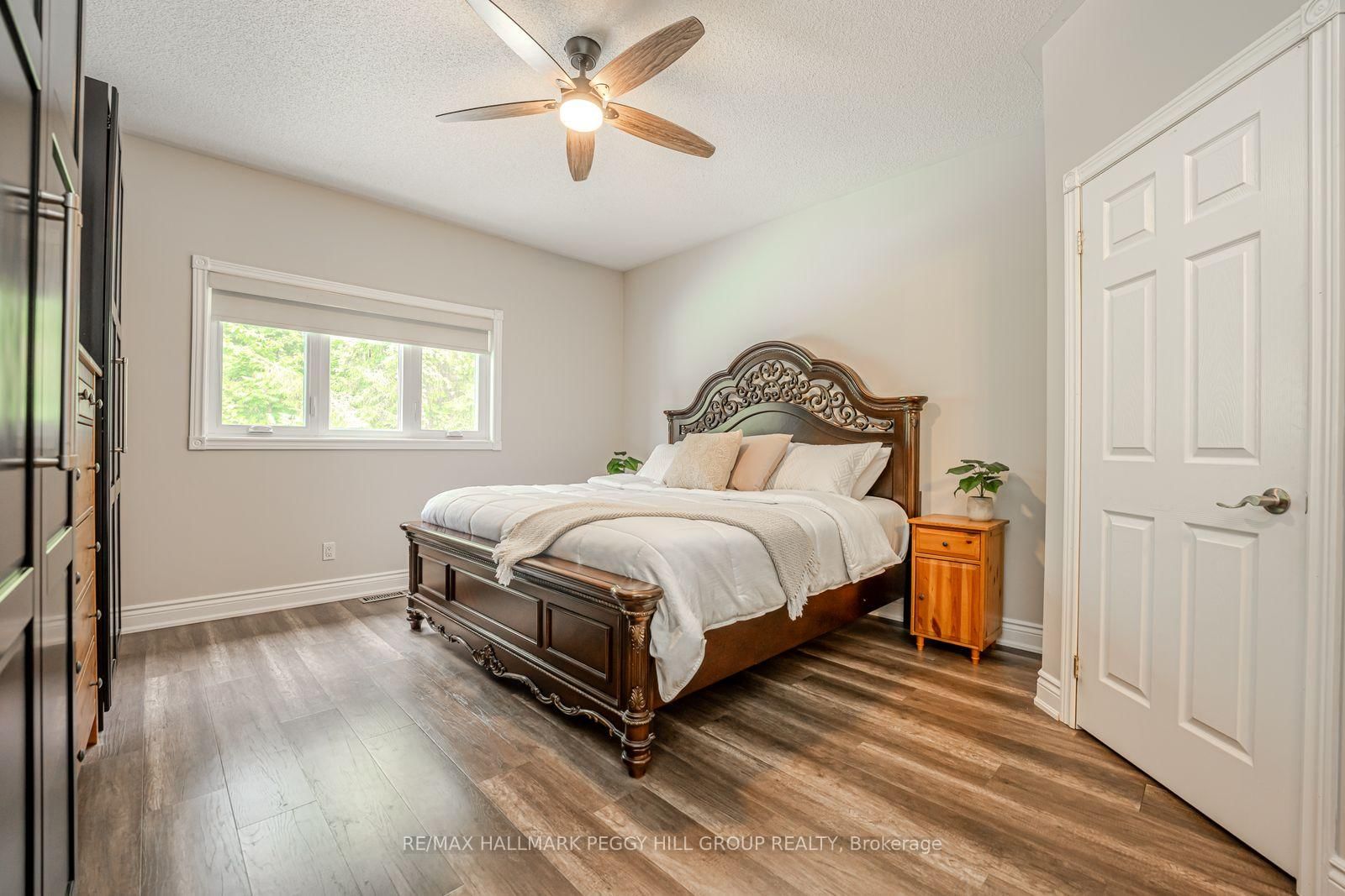 2 Purt Court • Barrie, ON photo 12