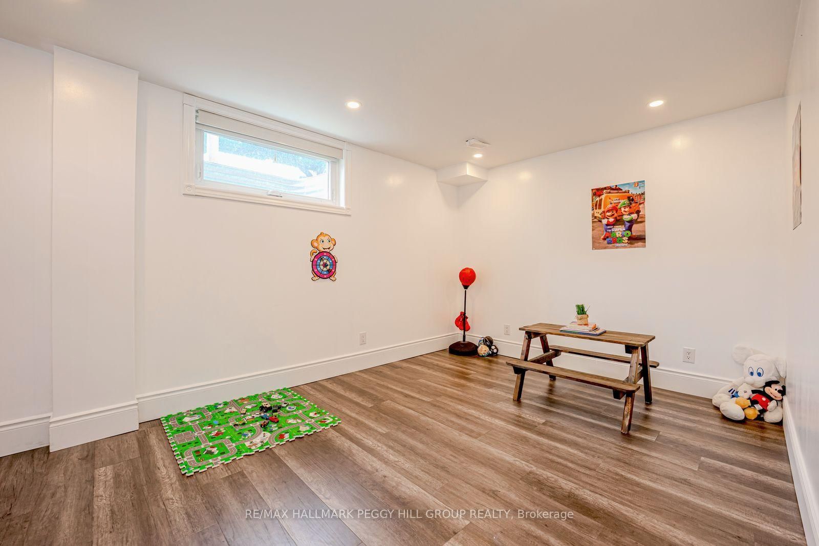 2 Purt Court • Barrie, ON photo 21