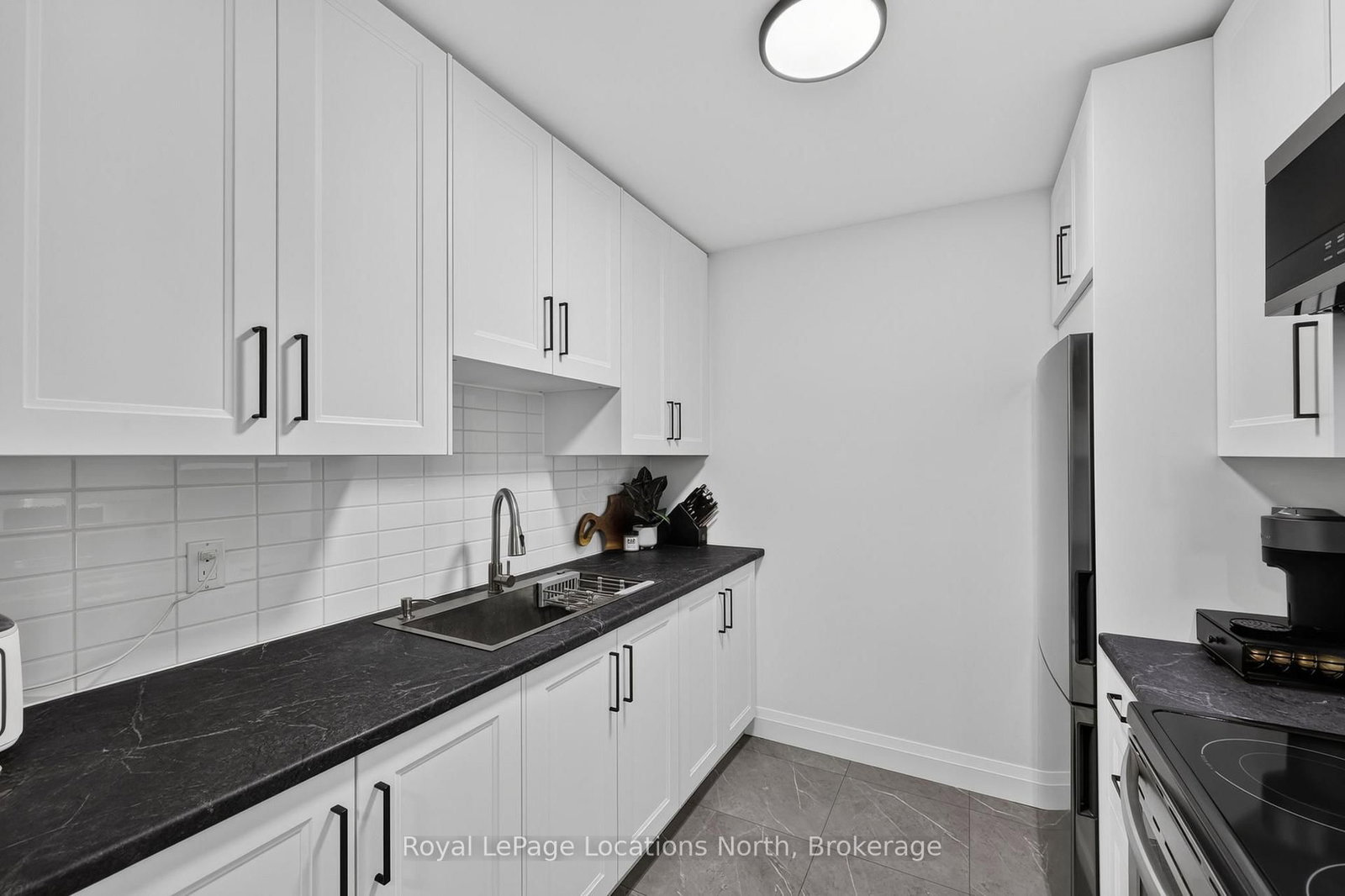 163 Edgehill Drive • #D7 • Barrie, ON photo 12