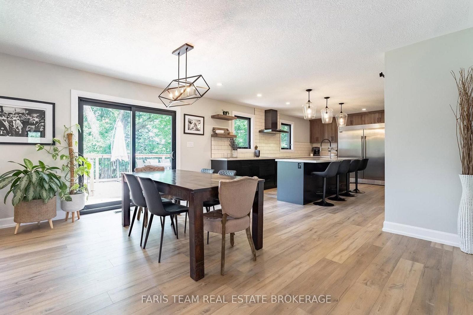 223A Hickory Lane • Barrie, ON photo 12