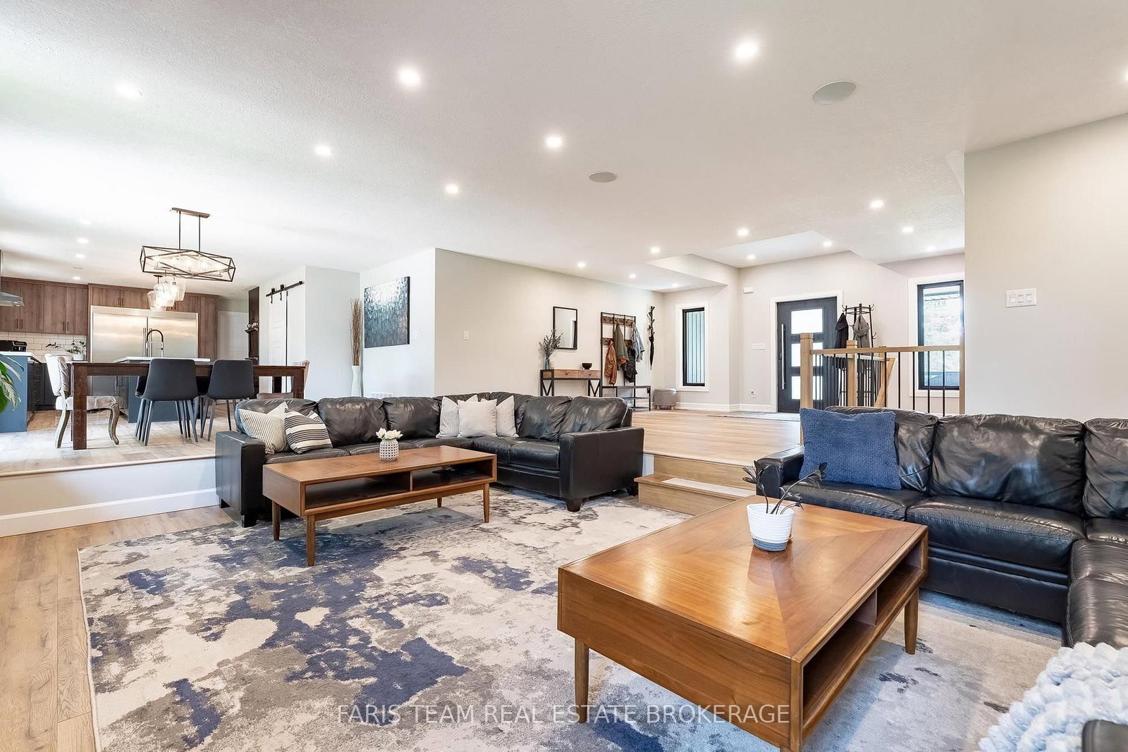 223A Hickory Lane • Barrie, ON photo 14