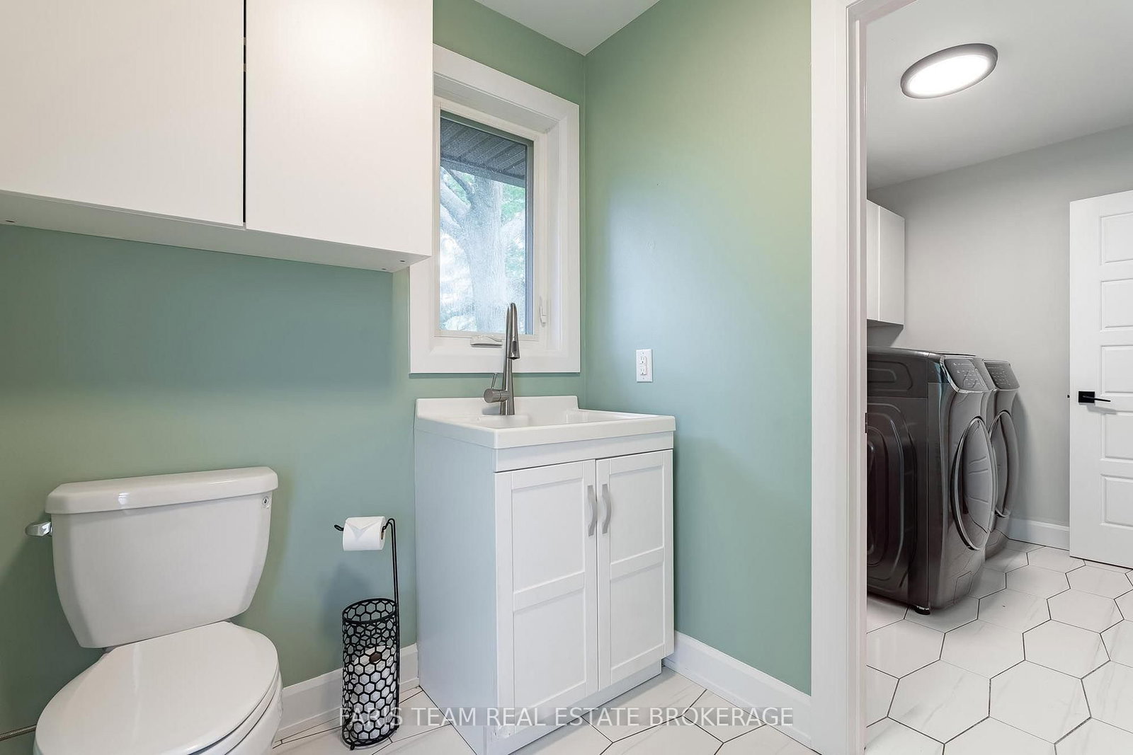 223A Hickory Lane • Barrie, ON photo 23