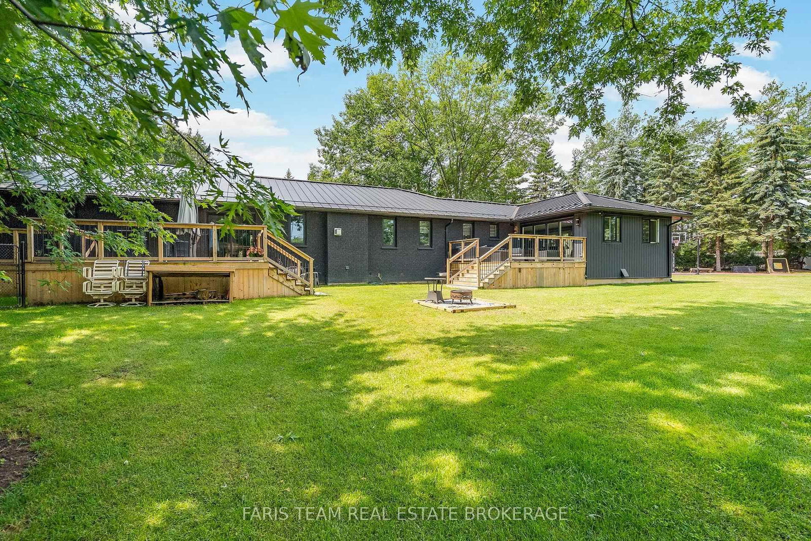 223A Hickory Lane • Barrie, ON photo 44