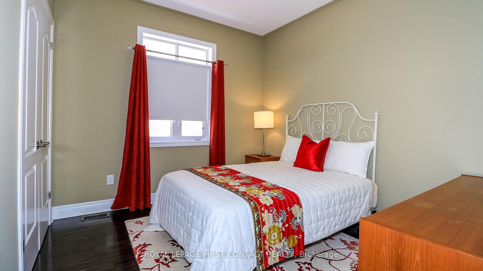 33 Tamarack Trail • Barrie, ON photo 21